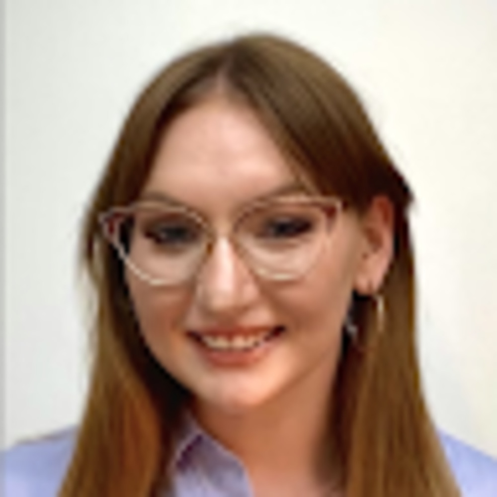 Meet your Posher, Michaela